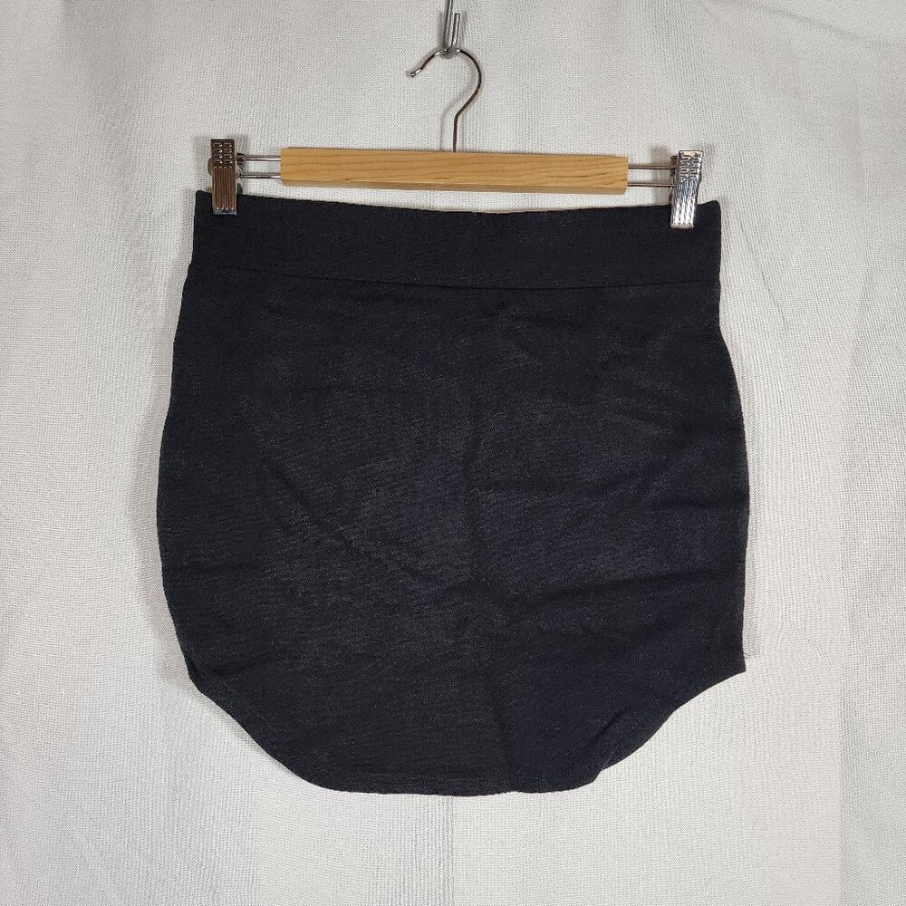 Forever 21 Black Mini Skirt (Size L)